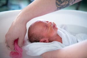 How To Bathe Your Premature Baby